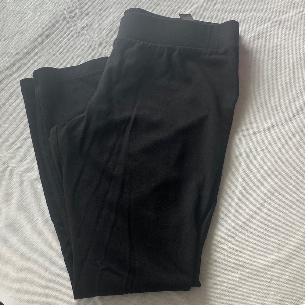 White House Black Market Classic Black Leggings